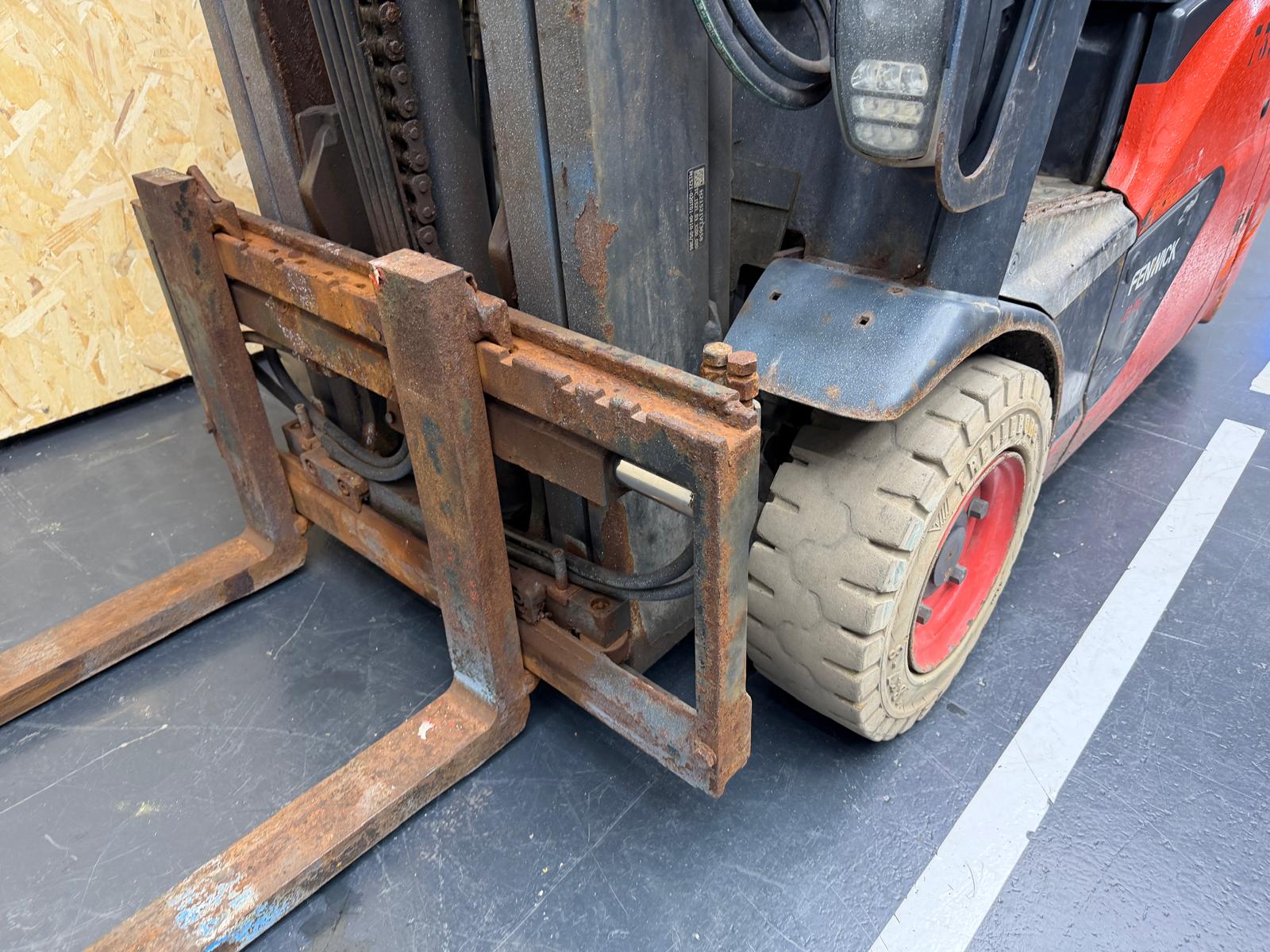 Linde E16-02 Linde E16-02